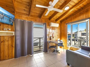 Free WiFi, bed sheets - Heatherbrae Holiday Village (Heatherbrae)
