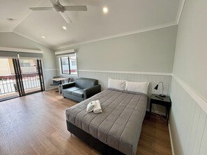 Economy Studio