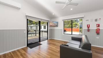 Superior Accessible 2 Bedroom Villa | Woonruimte