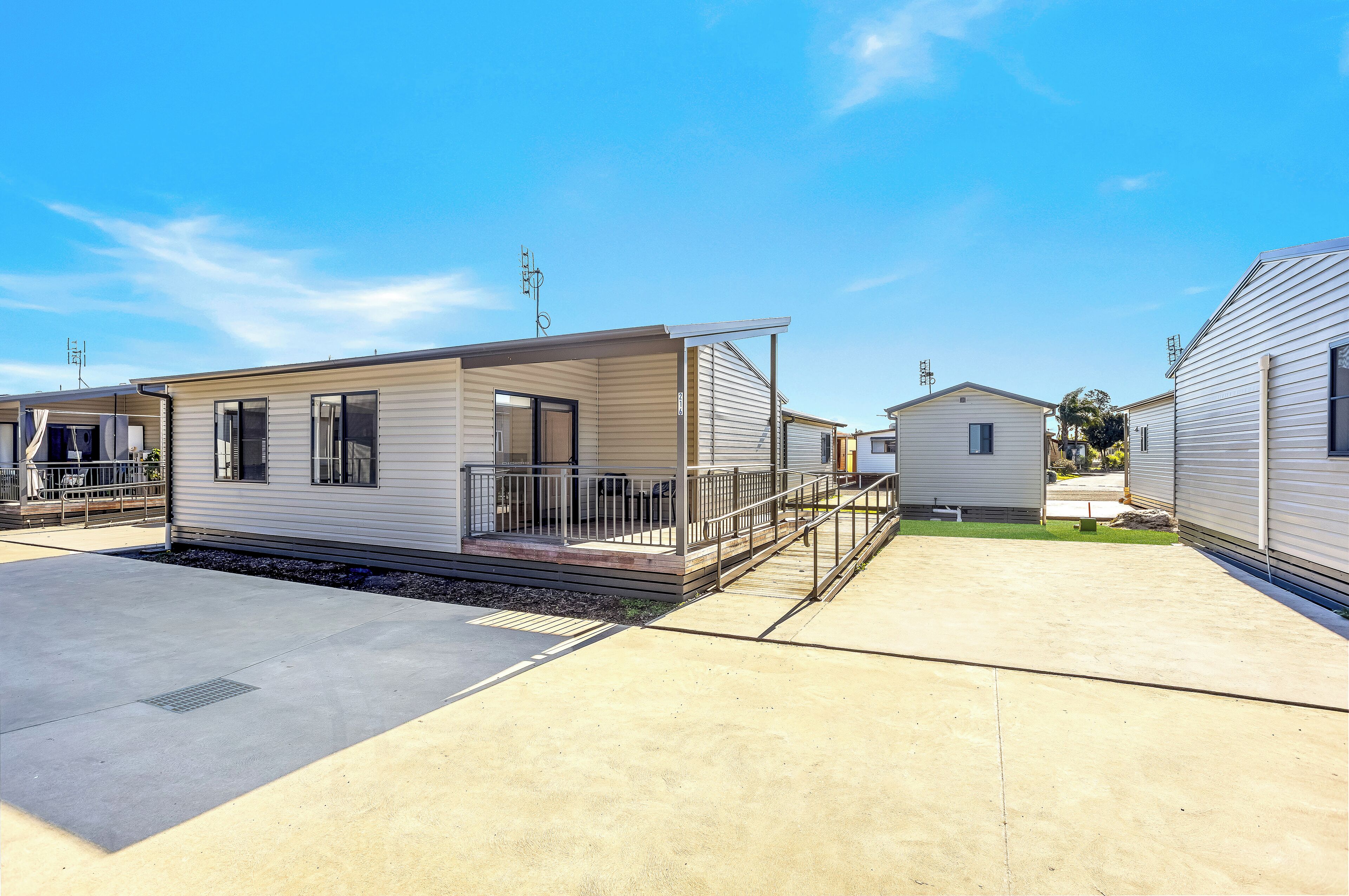 Superior Accessible 2 Bedroom Villa | 露台/庭院