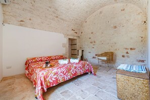 Family Villa, Multiple Bedrooms, 2 Bathrooms, Mountainside (Lamia Terra) | 2 bedrooms, free WiFi, bed sheets