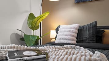 Townhome | Free WiFi