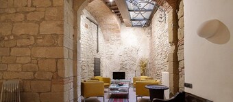 Appartamento Vasaria B: A graceful studio apartment located in the historic center of Arezzo, with Free WI-FI.