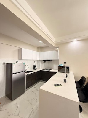 Microwave, oven, stovetop