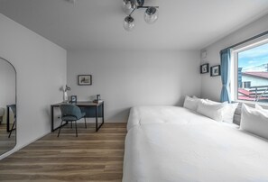 Bügeleisen/Bügelbrett, kostenloses WLAN