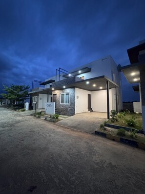Fachada da propriedade