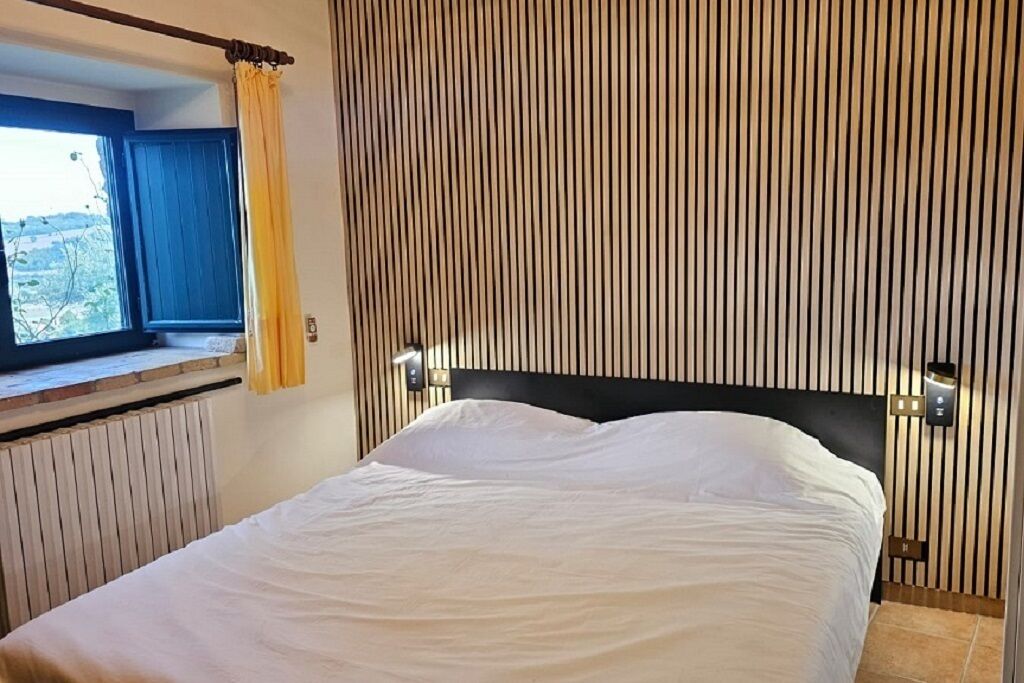 2 chambres, fer et planche à repasser, Wi-Fi gratuit, draps fournis