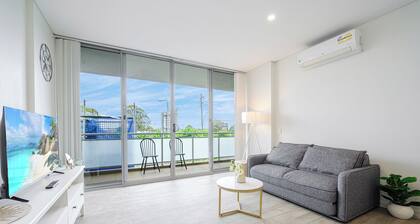 Liverpool 3Br APT Business/Hospital/Parking/8ppl
