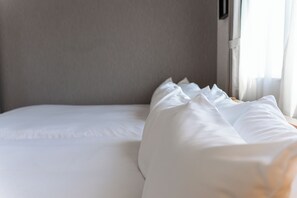 Iron/ironing board, free WiFi