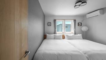 Bügeleisen/Bügelbrett, kostenloses WLAN