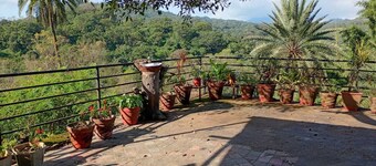 Hotel Grand Valley By Shri Hari Niwas