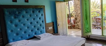 Hotel Grand Valley By Shri Hari Niwas