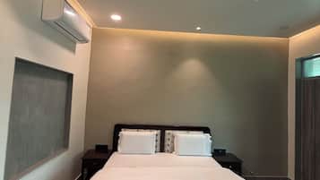 Kamar Double Deluks, pemandangan gunung | Wi-Fi gratis dan seprai linen