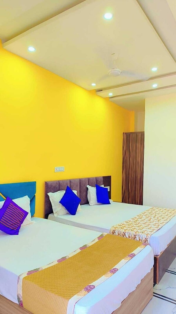 Habitación familiar, Aire acondicionado | Escritorio, camas supletorias, wifi gratis y ropa de cama