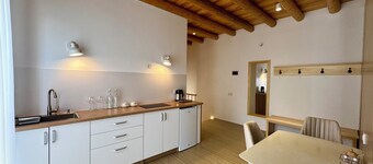 saada boutique studios