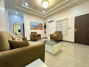 Economy Apartment, Balcony, City View | Living area
