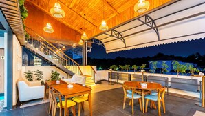 Bar (di hartanah)