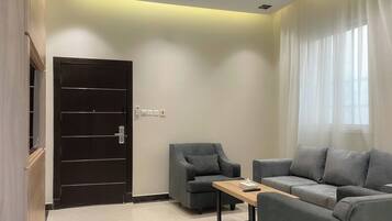 Standard-studiosviitti | Ylelliset vuodevaatteet, memory foam -patjalliset sängyt, ilmainen Wi-Fi