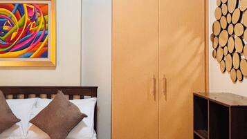 1 Schlafzimmer, Bügeleisen/Bügelbrett, Internetzugang, Bettwäsche