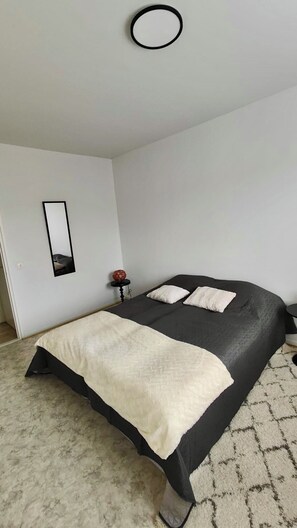 1 bedroom, Internet, bed sheets