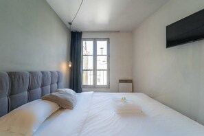 Desk, iron/ironing board, free WiFi, bed sheets