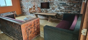 Executive Double Room, Courtyard View | Living area - African Tribe Hotel (Kampala)