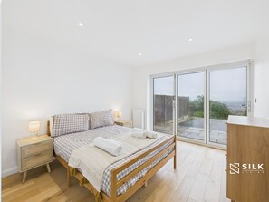 4 Schlafzimmer