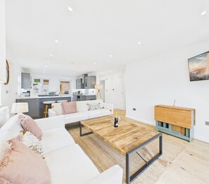 Living area - Coastal Home | Sea Views, Balcony | Sleeps 8 (Portsmouth)