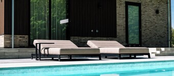 Stay with Private Pool & Hot Tub