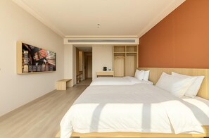 Business Twin kamer, 2 tweepersoonsbedden, niet-roken | Bedden met traagschuimmatras, een bureau, een laptopwerkplek