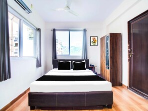 1 bedroom - Collection O Vizag IT Park Rushikonda (Visakhapatnam)