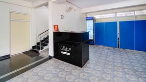 House | Reception - Collection O Vizag IT Park Rushikonda (Visakhapatnam)
