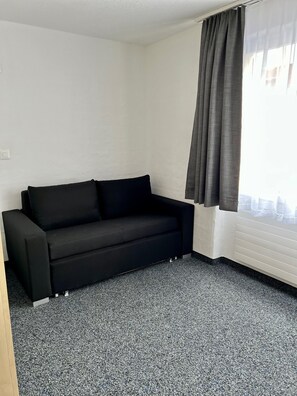 Family Quadruple Room, Mountain View | Free WiFi