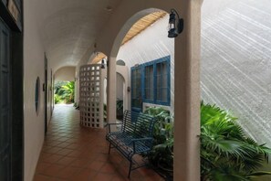 Unclassified image, 5 of 57, button - Moonlight Homestay & Garden (P. Thong Nhat)