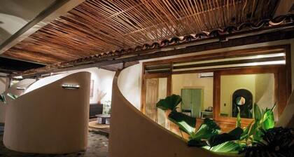 Moonlight Homestay & Garden