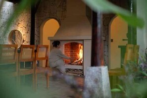 Restaurant - Moonlight Homestay & Garden (P. Thong Nhat)