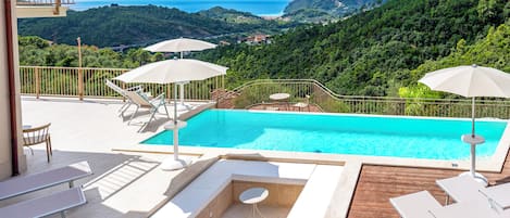 Family Apartment, Multiple Bedrooms, Mountainside (Relais Le Torri in Verici Dragut) | Pool | Seasonal outdoor pool