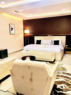 Coffres-forts dans les chambres, bureau