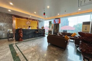 Unclassified image, 3 of 18, button - Golden Arrow Hotel (Botataung)