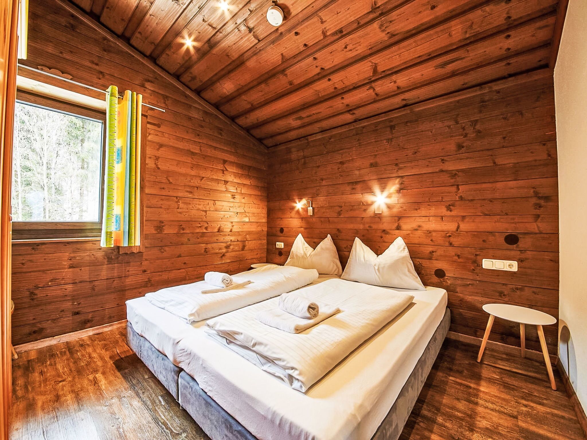 2 bedrooms, internet