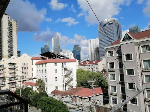 Lilys home Jingan Temple