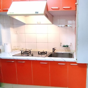 Cookware/dishes/utensils, eco-friendly cleaning products, freezer