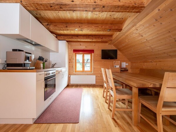 Kühlschrank, Herdplatte, Geschirrspüler
