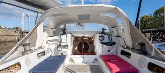 Sailing Yacht 'Pyman - Le Chant Des Voiles' with Sea View and Private Terrace