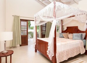 4 bedrooms, in-room safe, iron/ironing board, travel crib