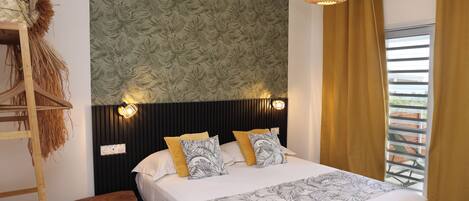 1 chambre, fer et planche à repasser, Wi-Fi, draps fournis