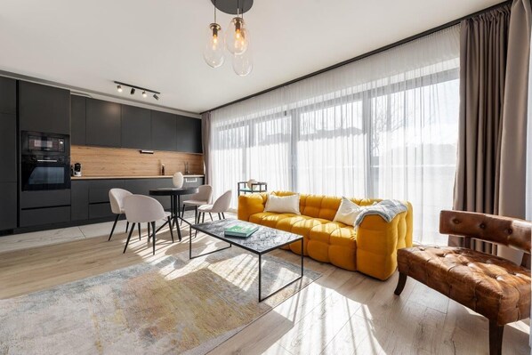 Apartment, Balcony, City View | Free WiFi - Magnolia Apartment Hotel (Budapest)