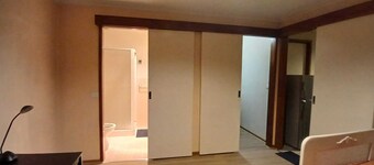 Large Ensuite with small kitchnett