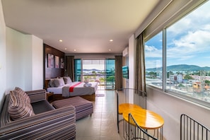 Phòng Suite Premier, 2 phòng ngủ, bếp, quang cảnh biển | Bộ đồ giường cao cấp, nệm Tempur-Pedic, két bảo mật tại phòng