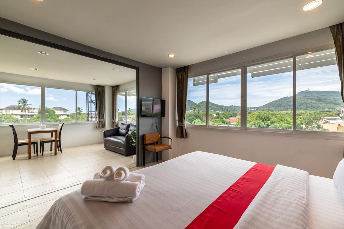 Habitación doble Royal, 1 habitación, vista a la montaña | Ropa de cama de alta calidad y camas Tempur-Pedic